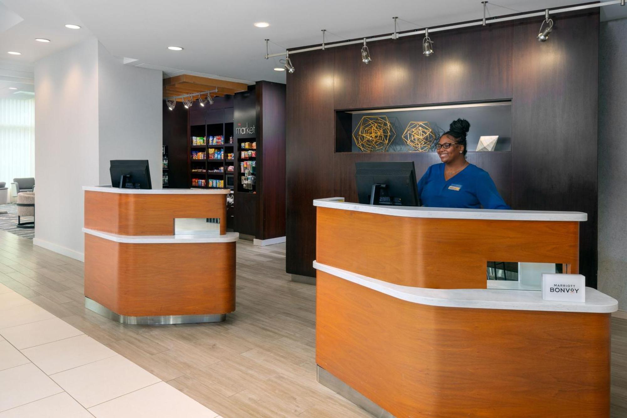 Courtyard By Marriott Buffalo Downtown/Canalside Esterno foto