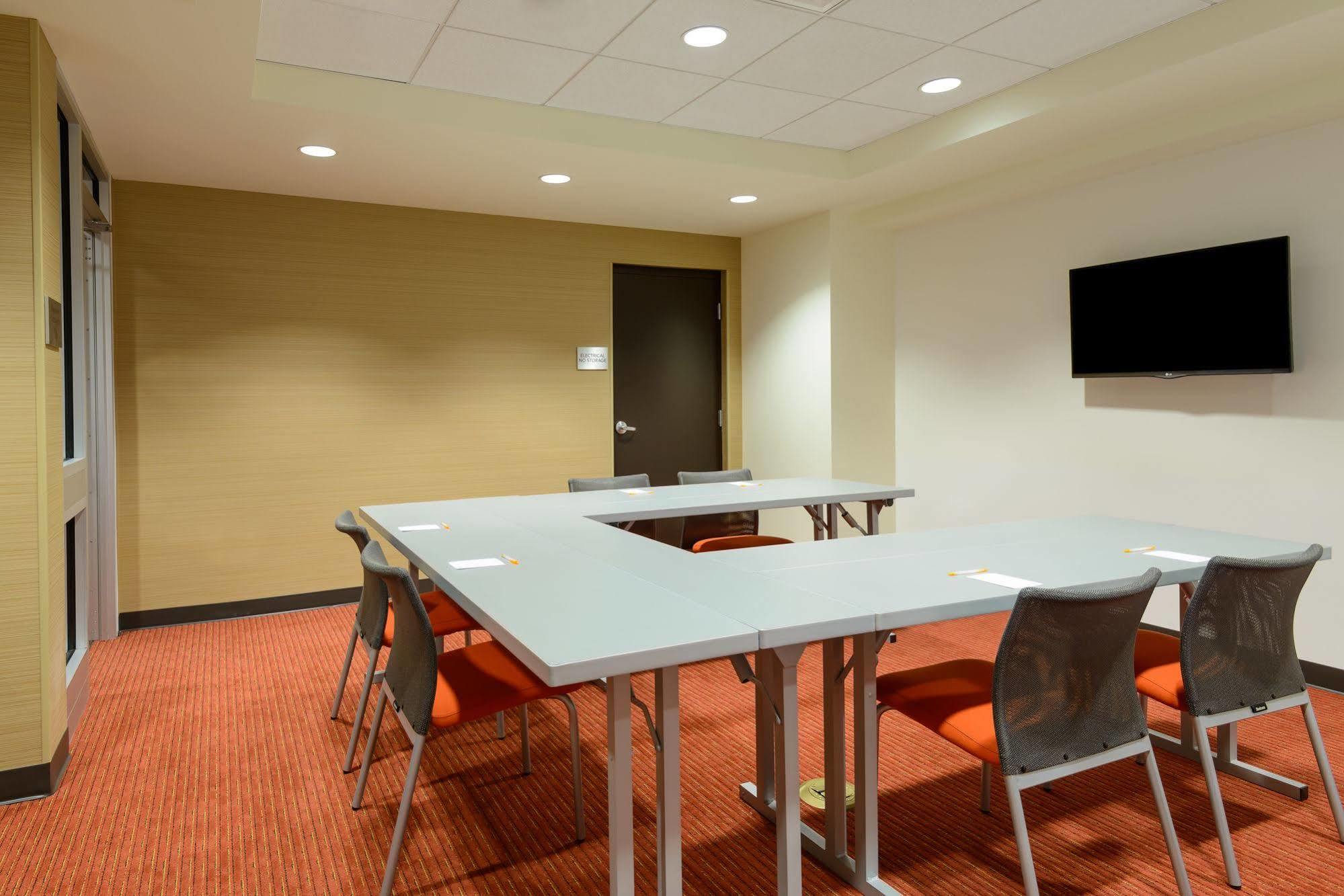 Courtyard By Marriott Buffalo Downtown/Canalside Esterno foto