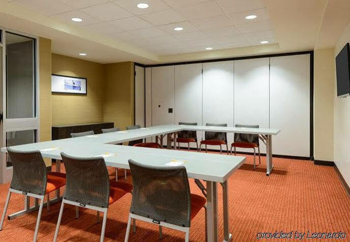 Courtyard By Marriott Buffalo Downtown/Canalside Esterno foto